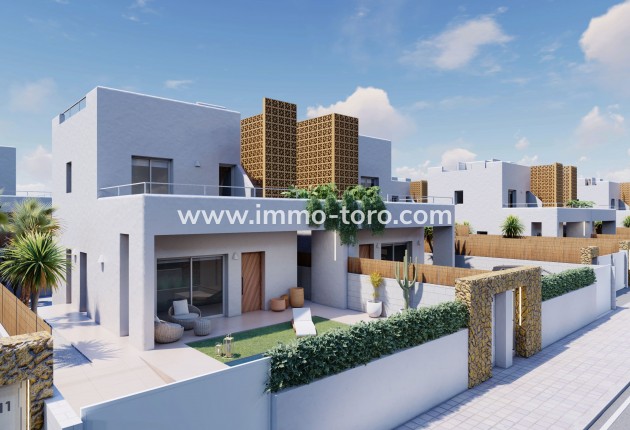Nueva construcción  - Villa / Chalet - Pilar de la Horadada