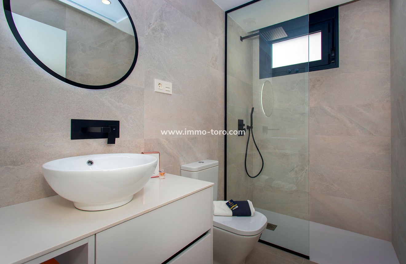 New Build - Detached house / Townhouse - Sucina