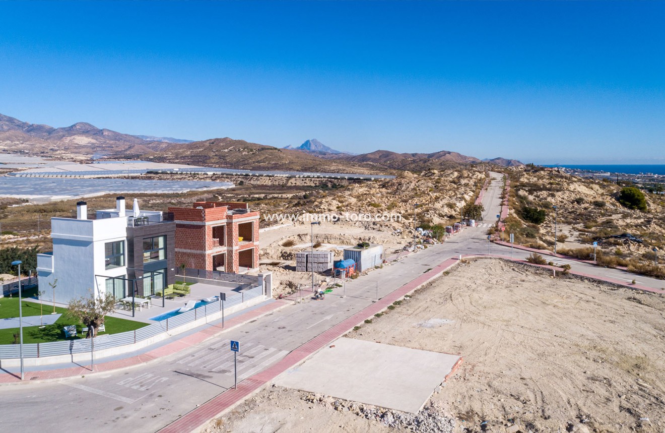 Nueva construcción  - Villa / Chalet - Mutxamel