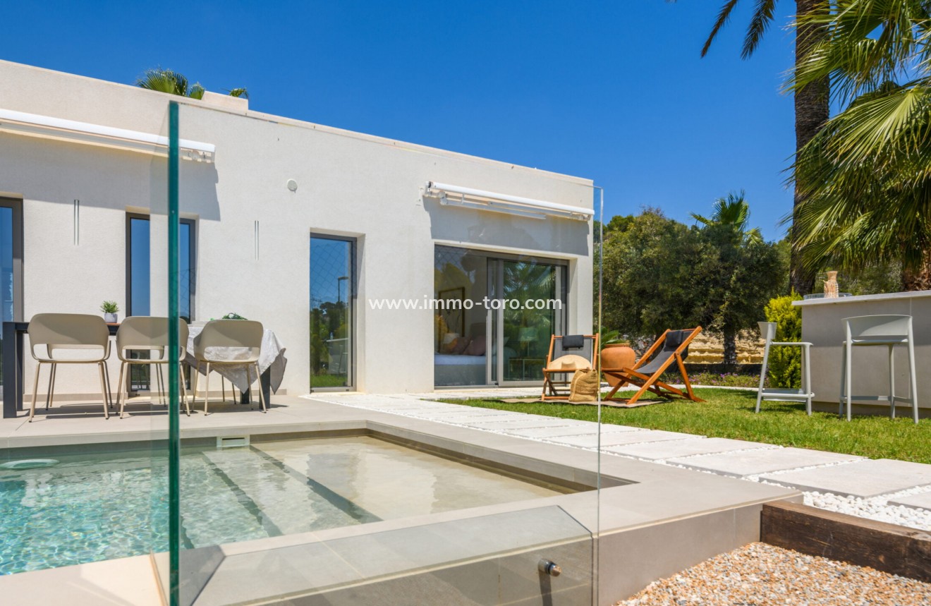Nueva construcción  - Villa / Chalet - Dehesa de Campoamor