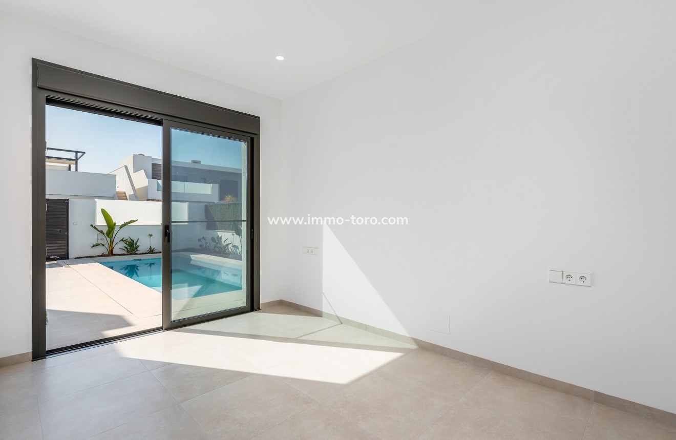 Nouvelle construction - Villa - Los Alcázares