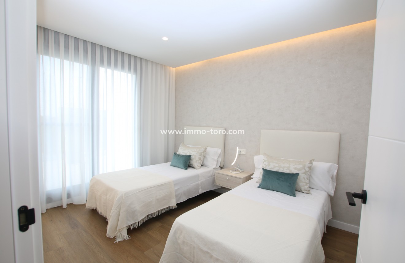 Nueva construcción  - Villa / Chalet - Pilar de la Horadada