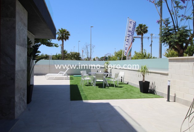 Nueva construcción  - Villa / Chalet - Pilar de la Horadada