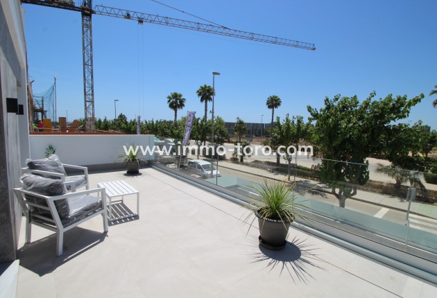 Nueva construcción  - Villa / Chalet - Pilar de la Horadada