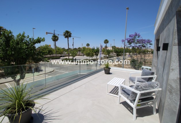 Nueva construcción  - Villa / Chalet - Pilar de la Horadada