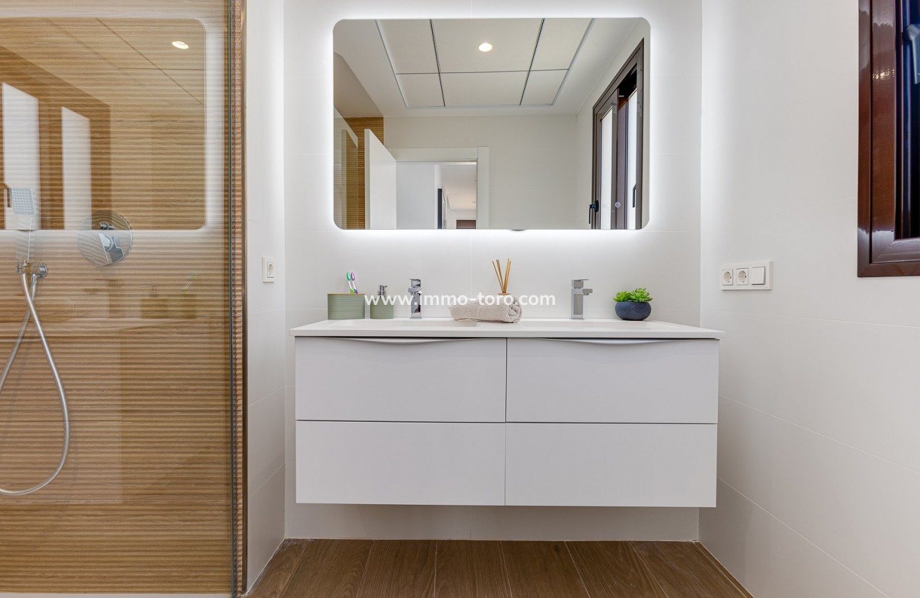 Nueva construcción  - Villa / Chalet - Finestrat