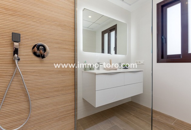 Nueva construcción  - Villa / Chalet - Finestrat