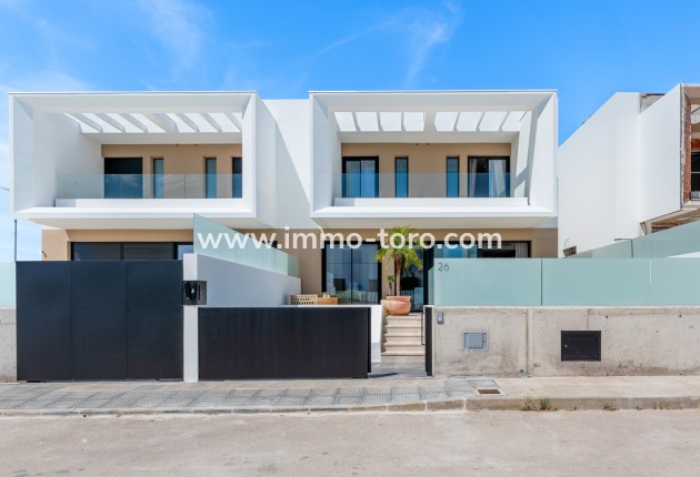 Nueva construcción  - Adosado - Dolores