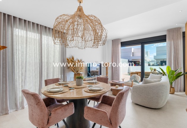 Nueva construcción  - Adosado - Dolores