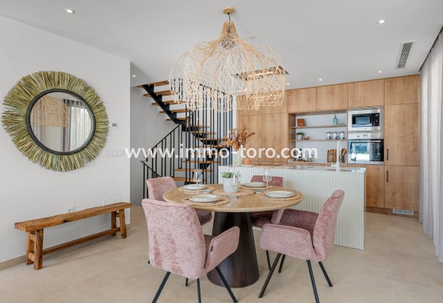 Nueva construcción  - Adosado - Dolores