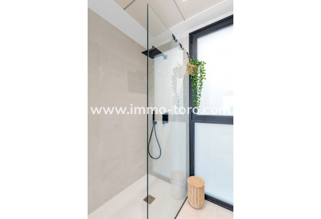 Nueva construcción  - Adosado - Dolores