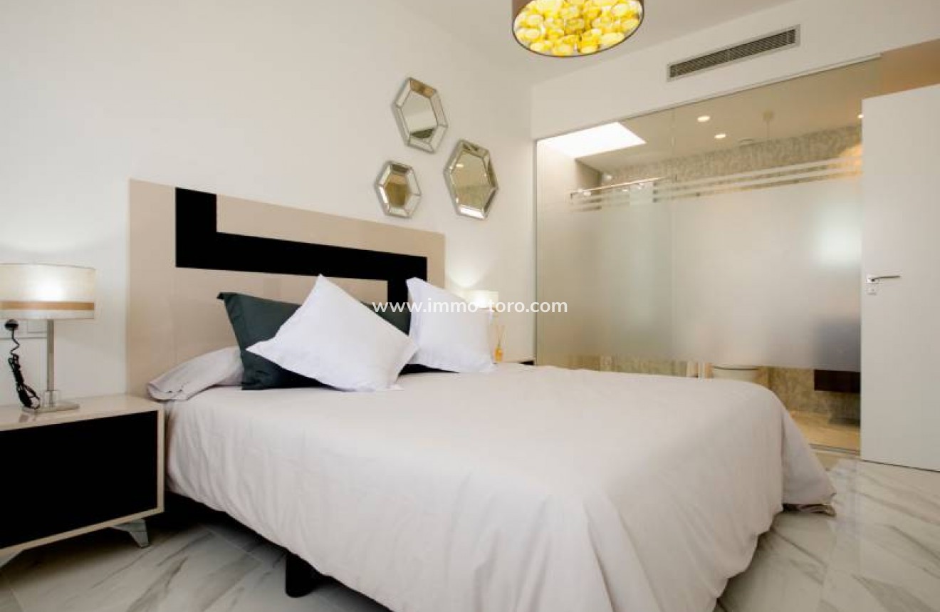 Nueva construcción  - Villa / Chalet - Orihuela - Orihuela Costa