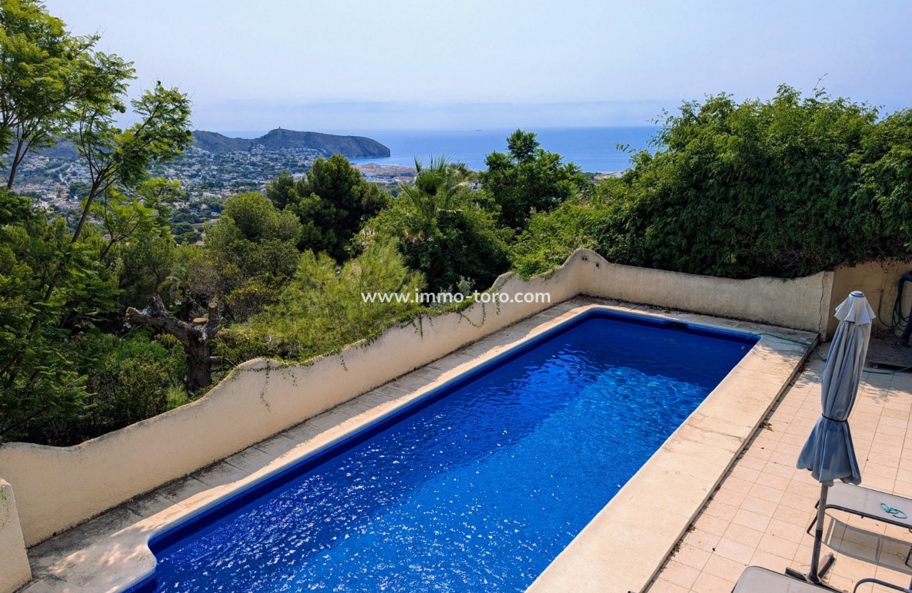 Resale - Villa - Moraira - Benimeit