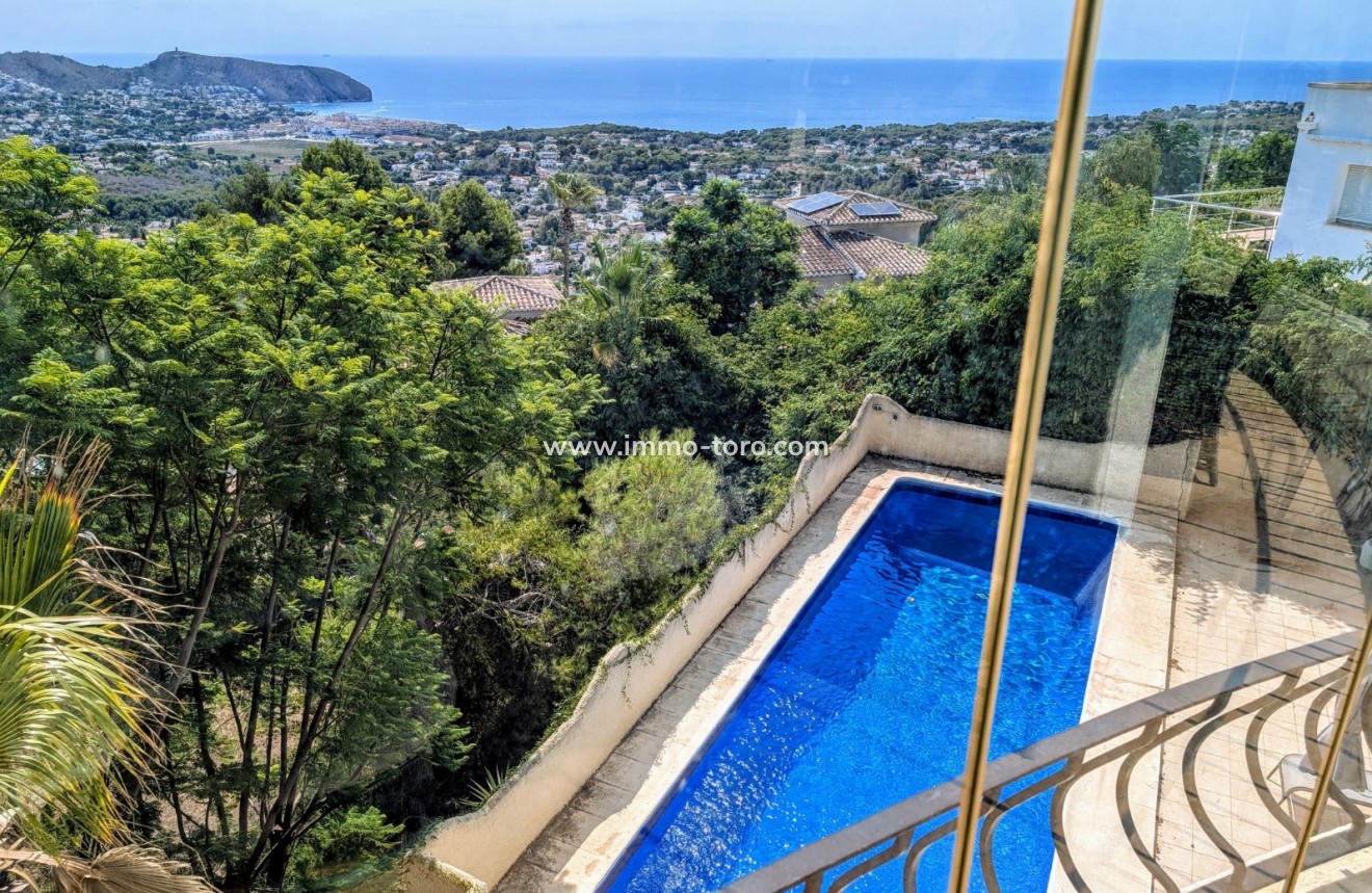 Resale - Villa - Moraira - Benimeit