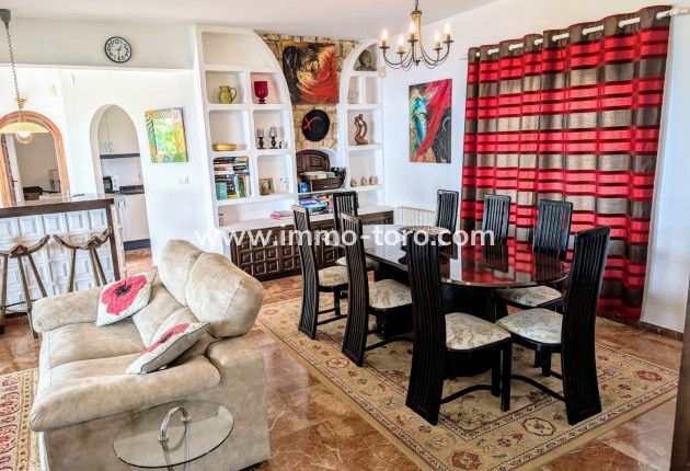 Resale - Villa - Moraira - Benimeit
