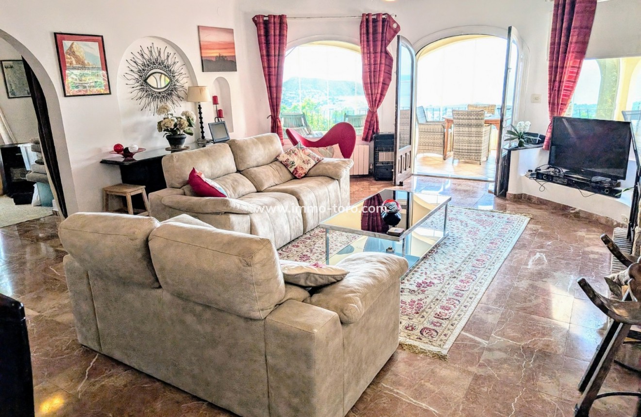 Resale - Villa - Moraira - Benimeit