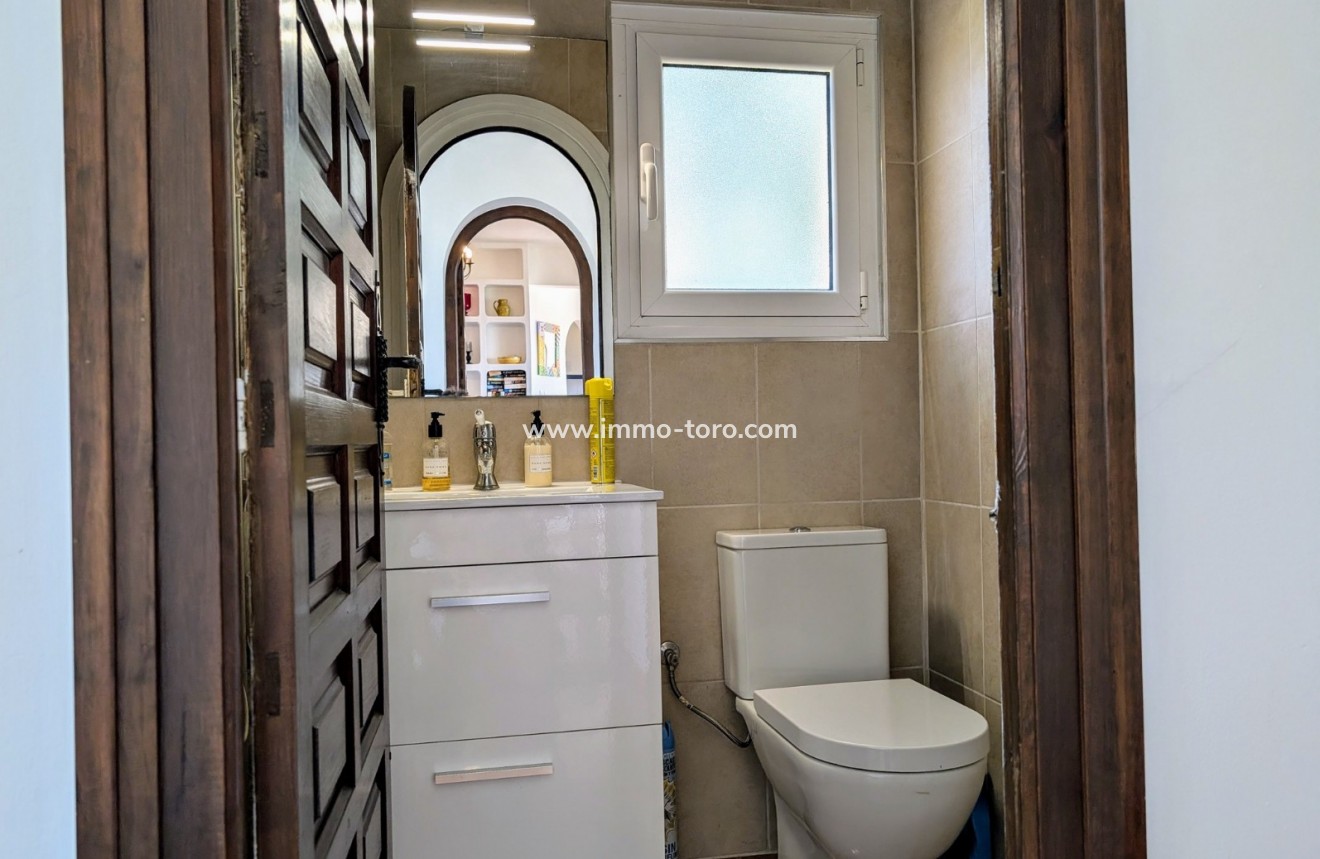 Resale - Villa - Moraira - Benimeit