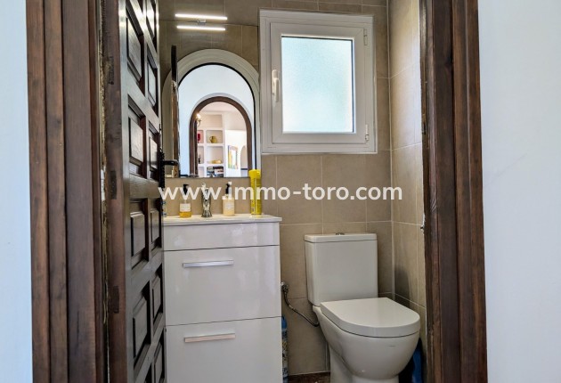 Resale - Villa - Moraira - Benimeit