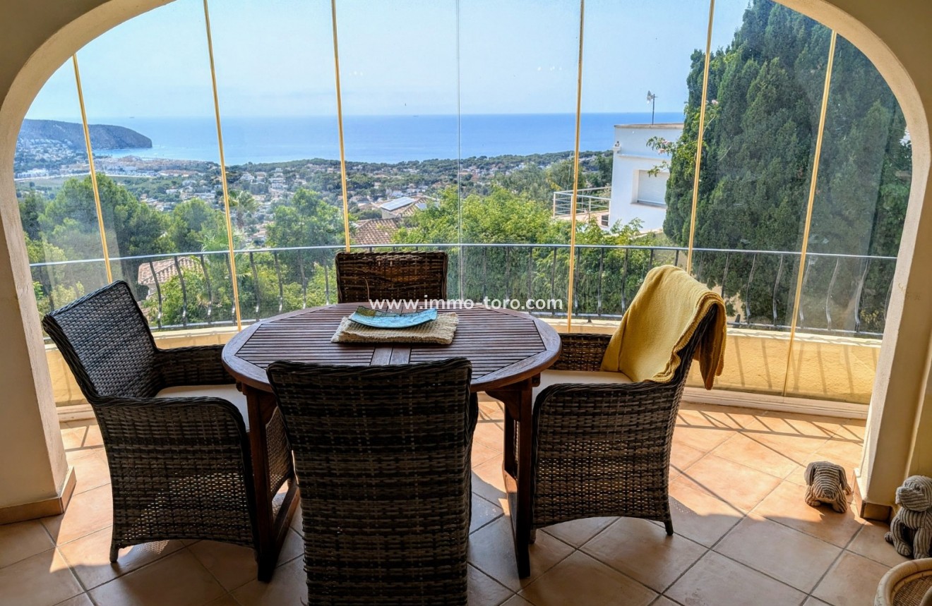 Resale - Villa - Moraira - Benimeit