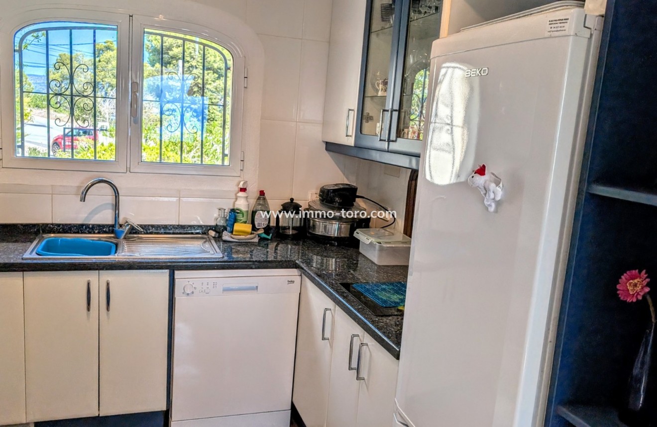 Resale - Villa - Moraira - Benimeit