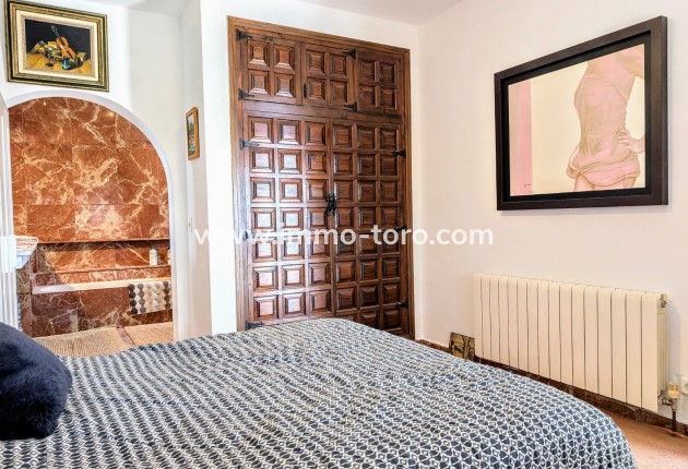 Resale - Villa - Moraira - Benimeit