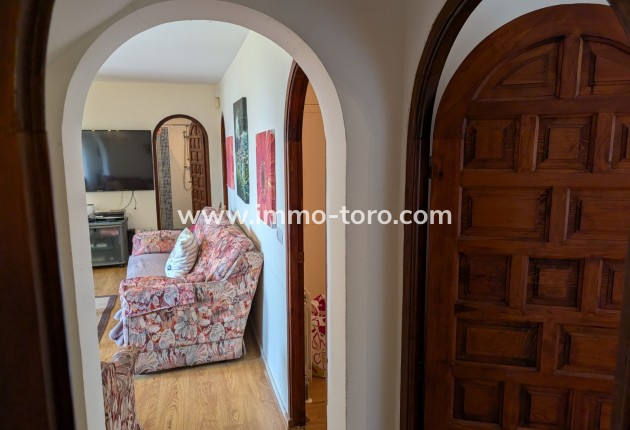 Resale - Villa - Moraira - Benimeit