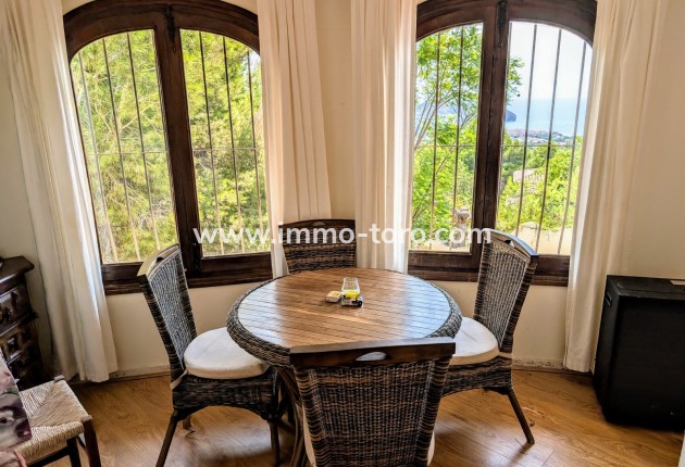 Resale - Villa - Moraira - Benimeit