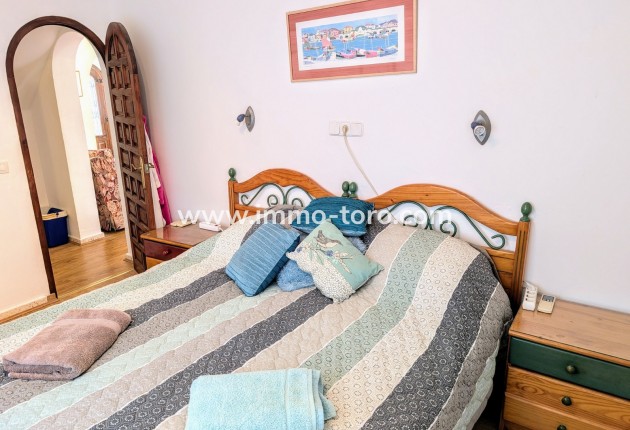 Resale - Villa - Moraira - Benimeit