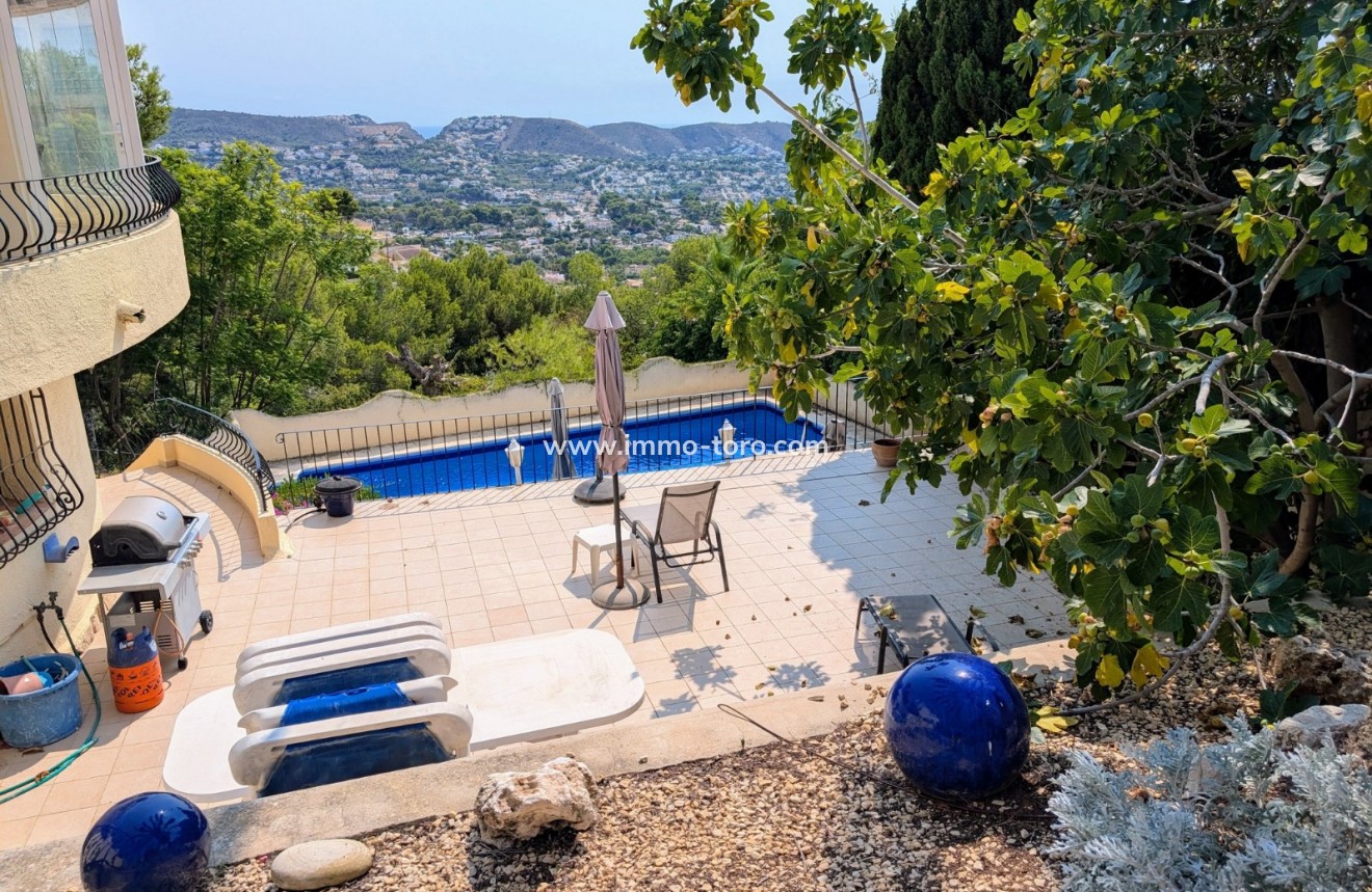 Resale - Villa - Moraira - Benimeit