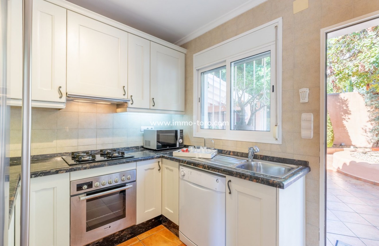 Resale - Villa - Moraira - Pinar del Advocat