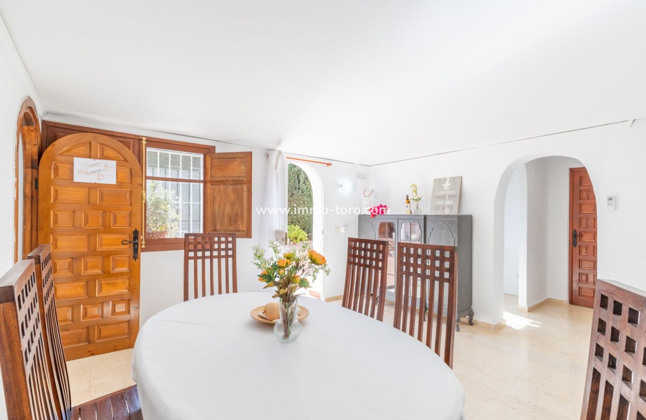 Resale - Villa - Moraira - Pinar del Advocat