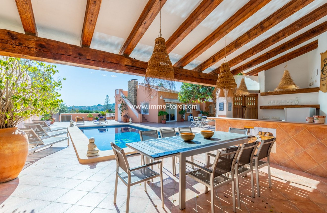 Resale - Villa - Moraira - Pinar del Advocat