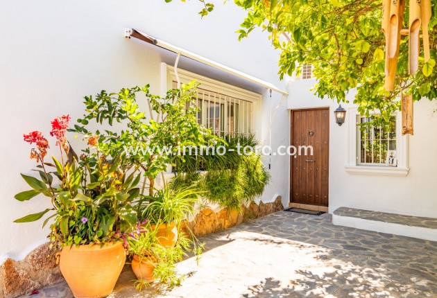 Resale - Villa - Benissa - Baladrar