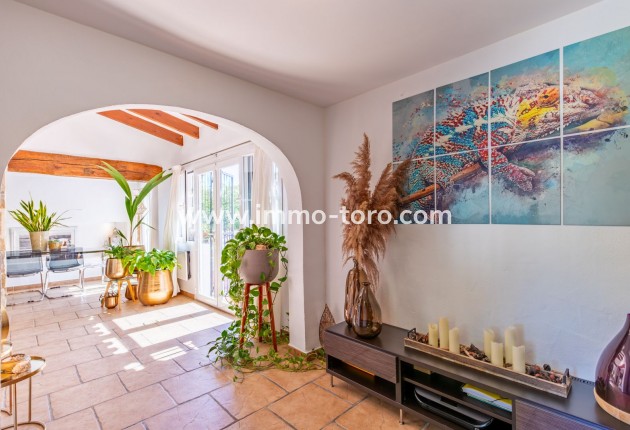 Resale - Villa - Benissa - Baladrar