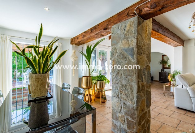 Resale - Villa - Benissa - Baladrar