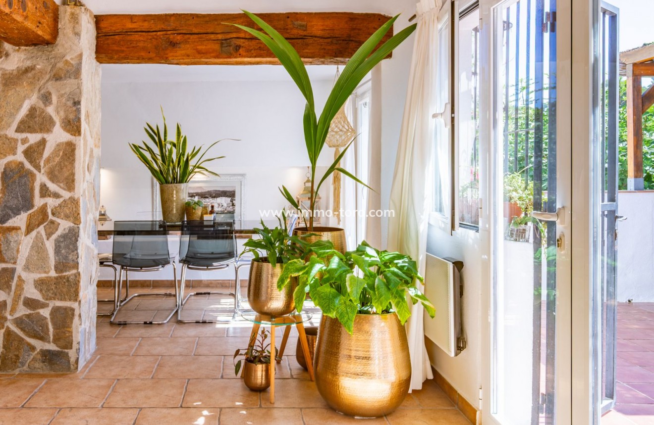 Resale - Villa - Benissa - Baladrar