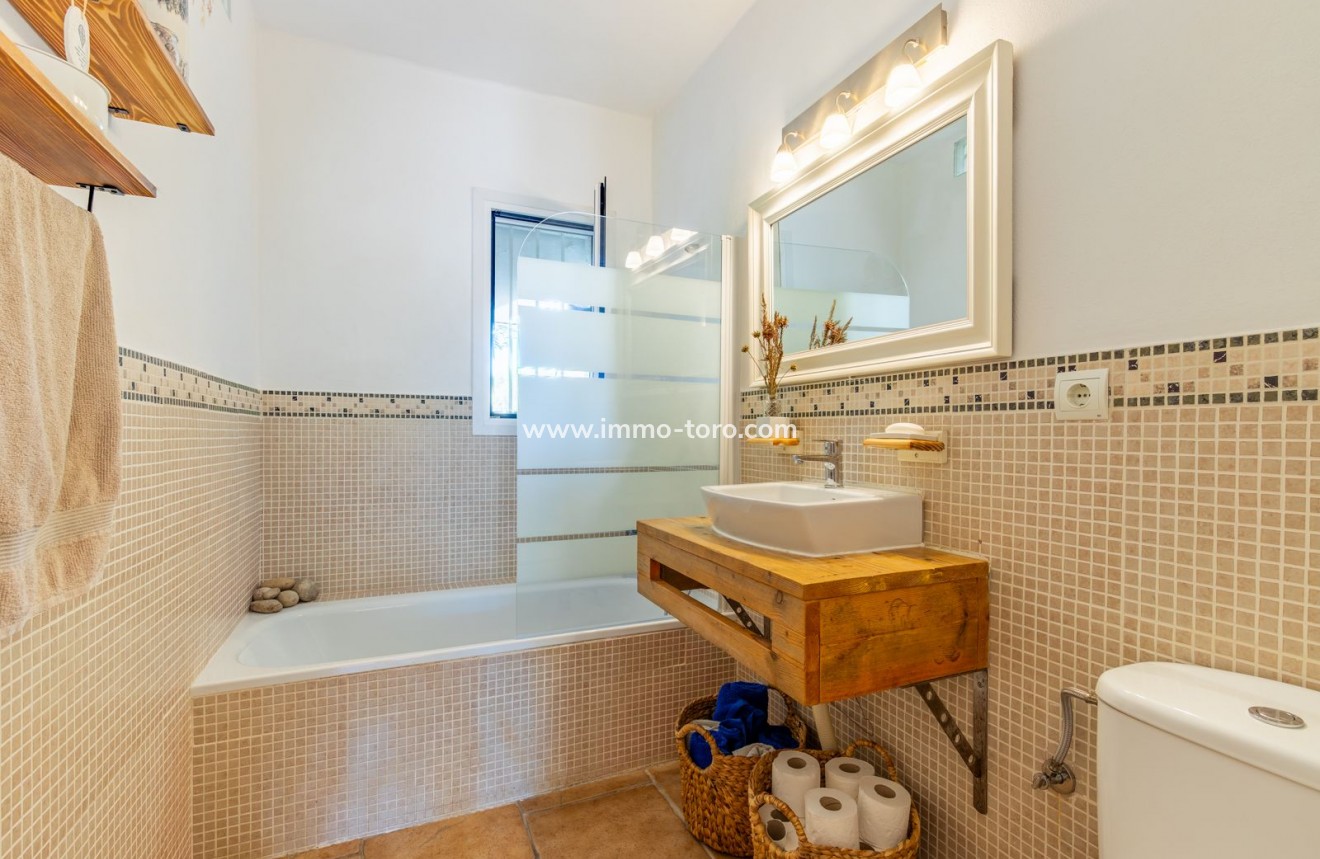 Resale - Villa - Benissa - Baladrar