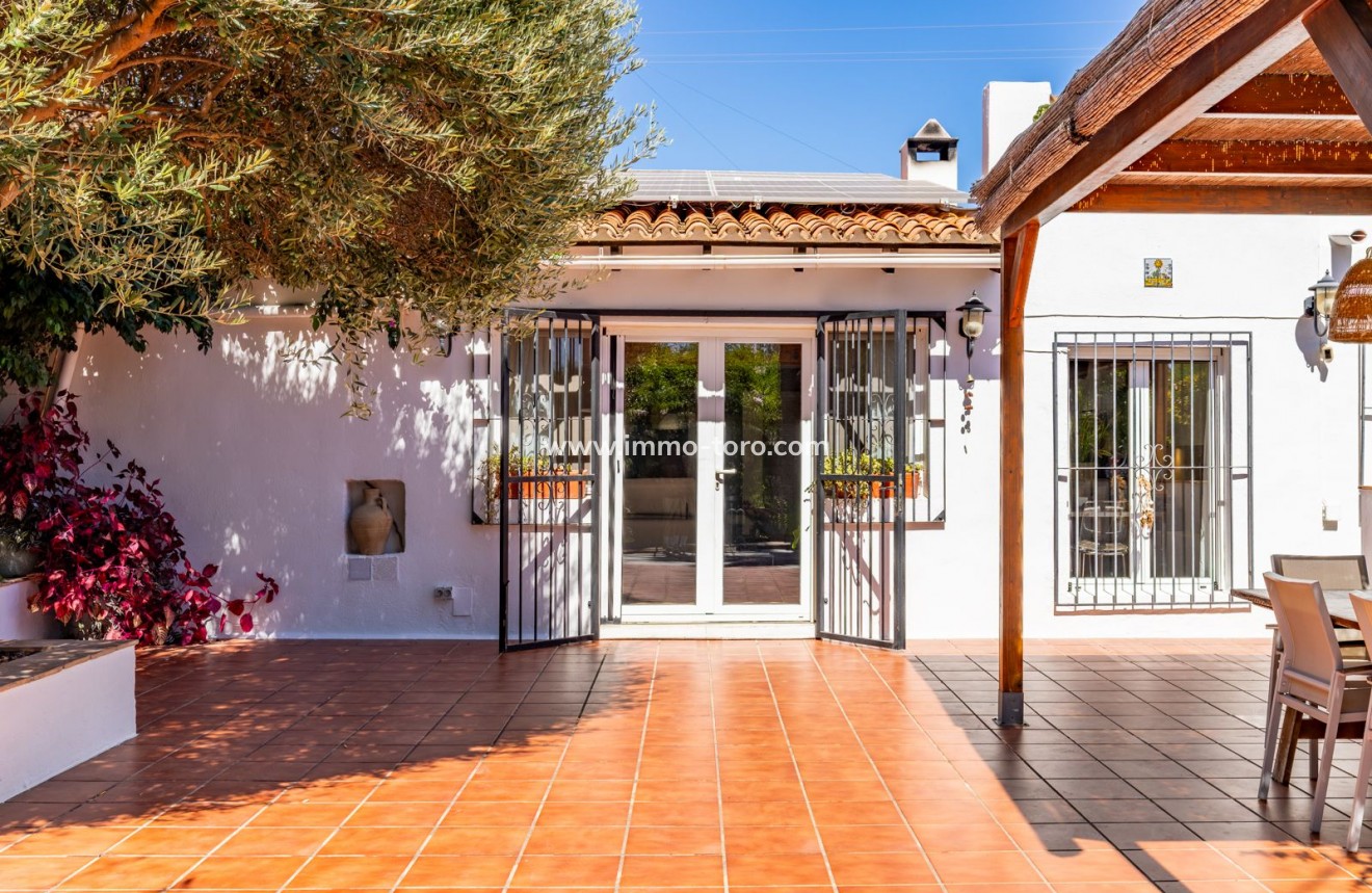 Resale - Villa - Benissa - Baladrar