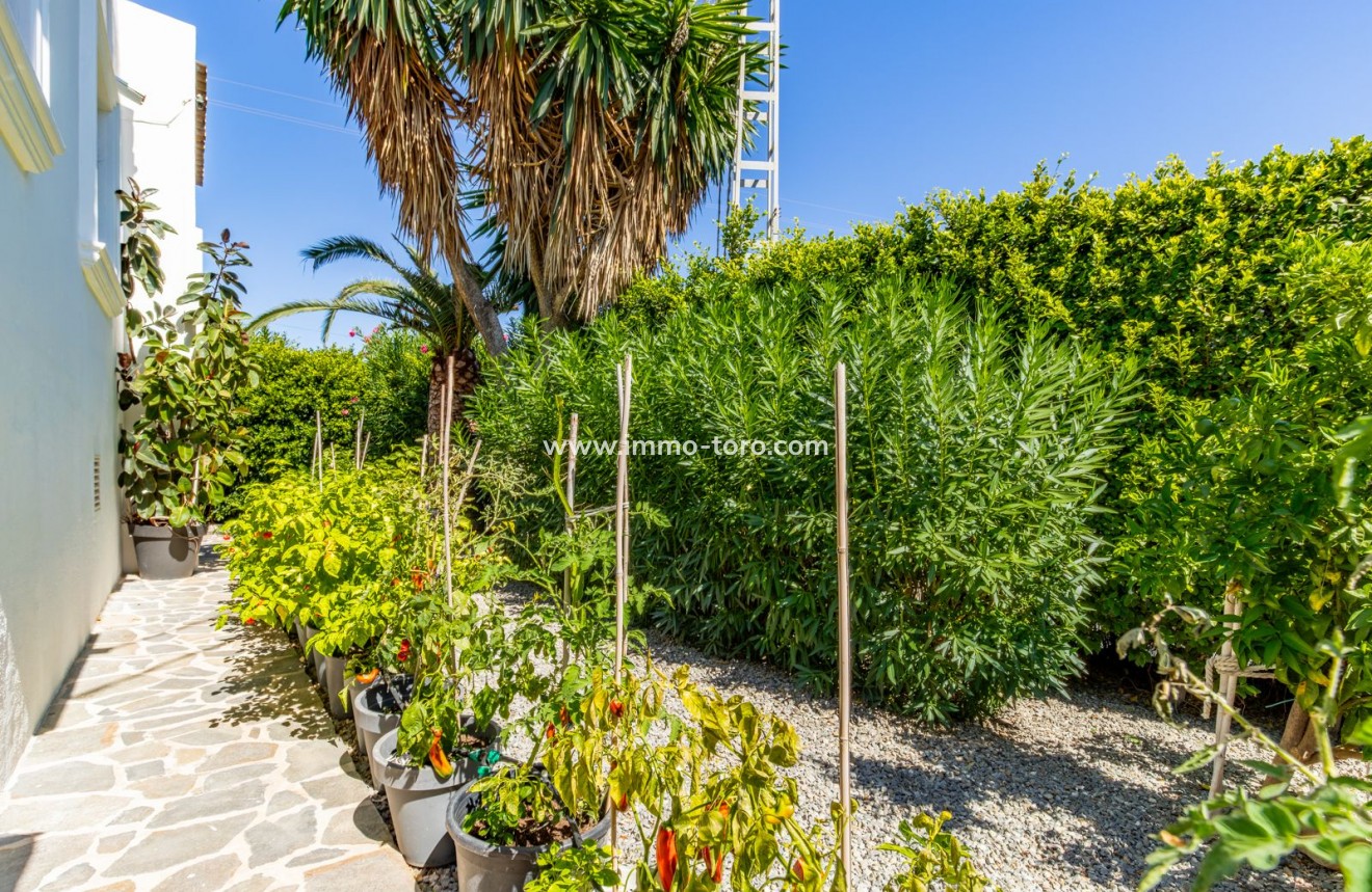 Resale - Villa - Benissa - Baladrar