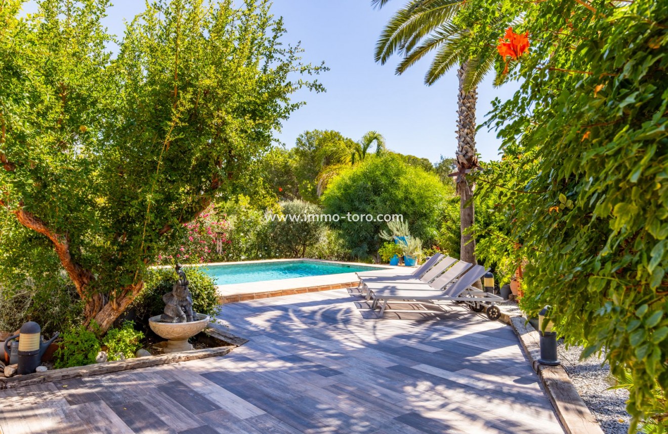 Resale - Villa - Benissa - Baladrar