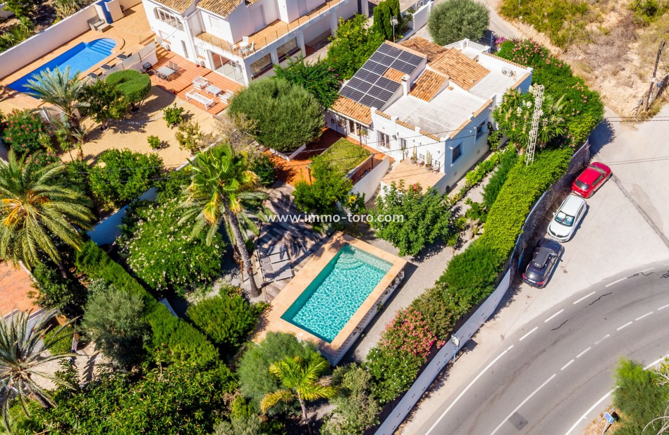 Resale - Villa - Benissa - Baladrar