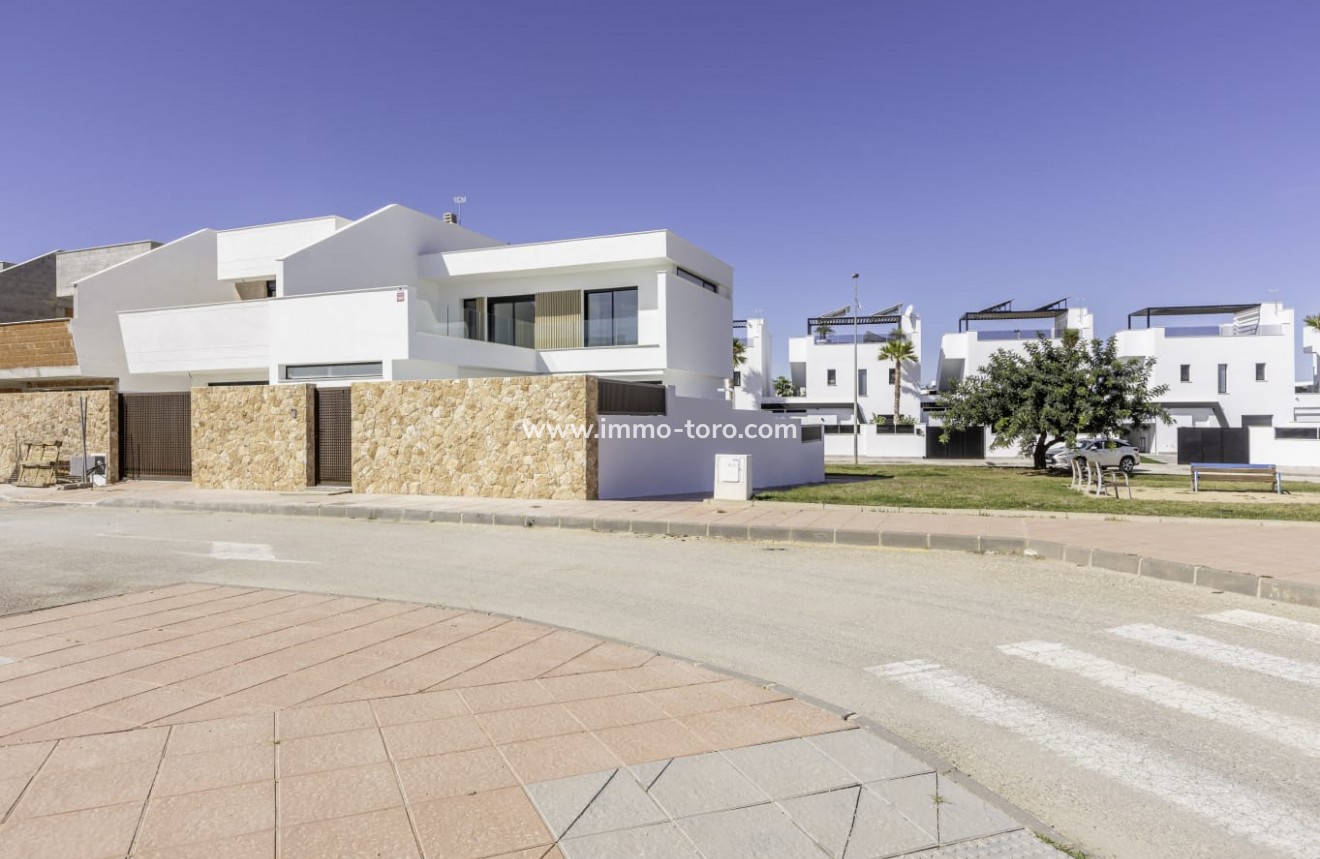 Nueva construcción  - Villa / Chalet - San Javier