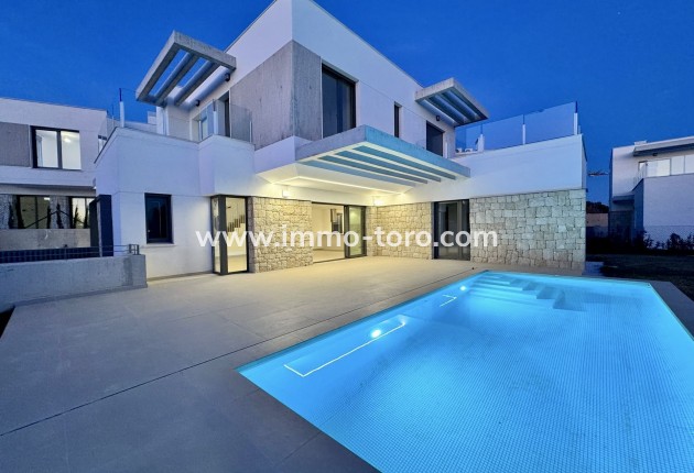 Nueva construcción  - Villa / Chalet - Finestrat