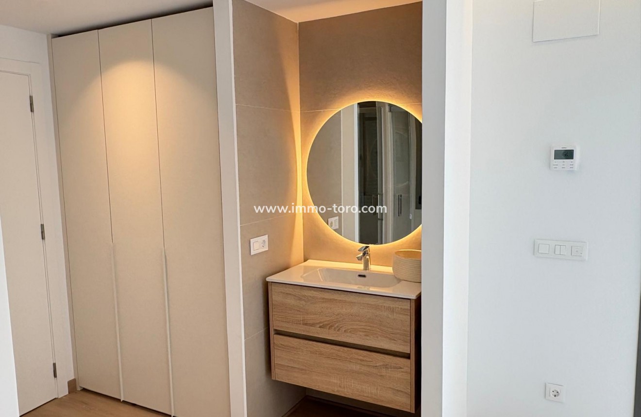 Nueva construcción  - Villa / Chalet - Finestrat