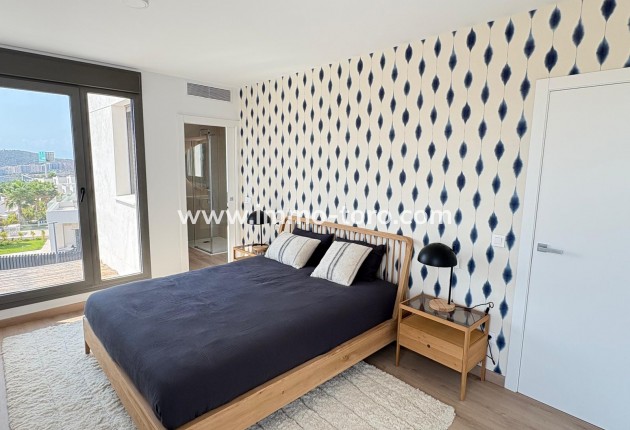 Nueva construcción  - Villa / Chalet - Finestrat