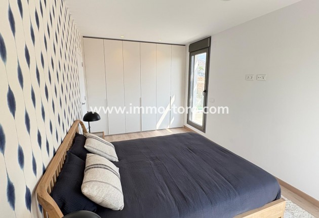 Nueva construcción  - Villa / Chalet - Finestrat