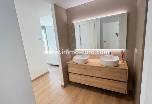 Nueva construcción  - Villa / Chalet - Finestrat