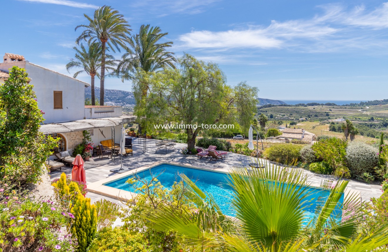 Resale - Villa - Teulada - Campo