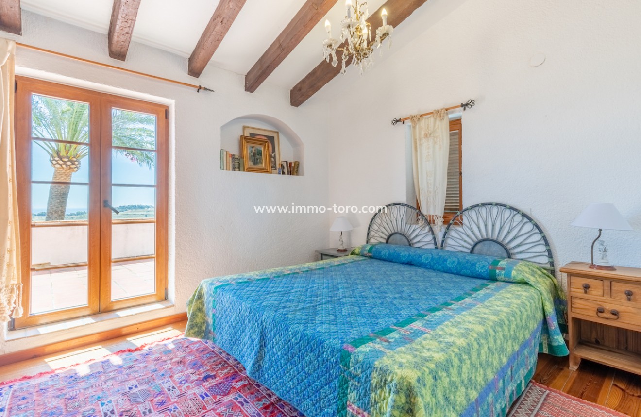 Resale - Villa - Teulada - Campo