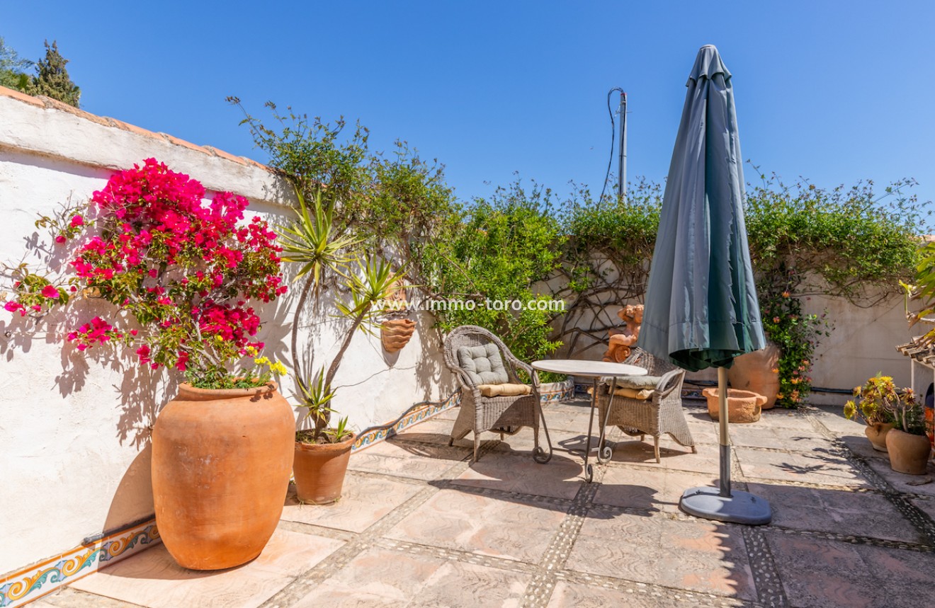 Resale - Villa - Teulada - Campo